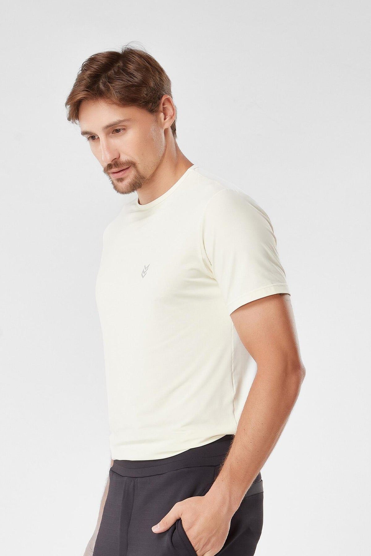 Camiseta Dry Fit Athleisure Off White